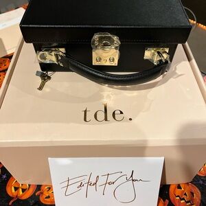 tde. Elegant Black Mini Bag